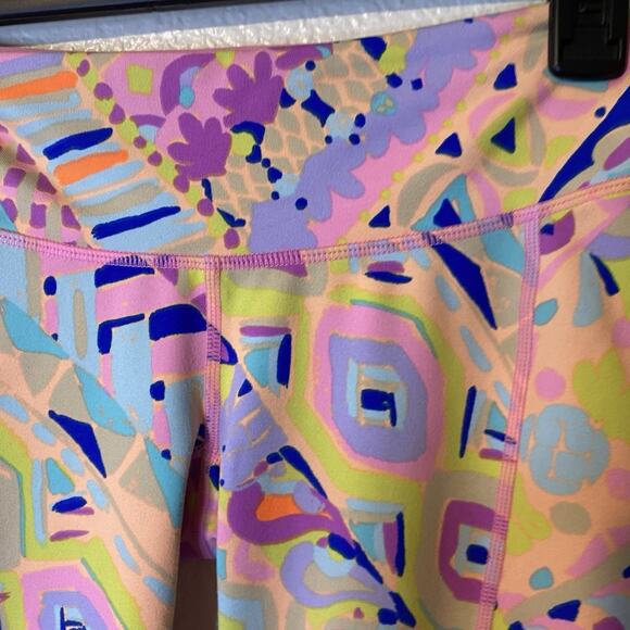 Lilly Pulitzer Luxletic Cropped Weekender Leggings Size XS Yoga - Picture 3 of 5
